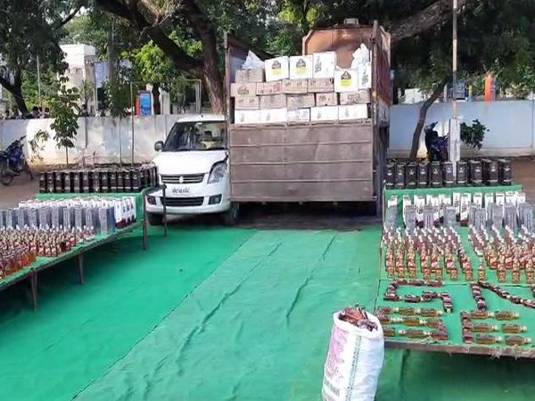 Liquor worth Rs 15 lakh seized in Jharkhand