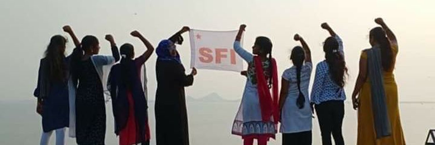 SFI demands more time, free internet for CU students writing UG final semester exams
