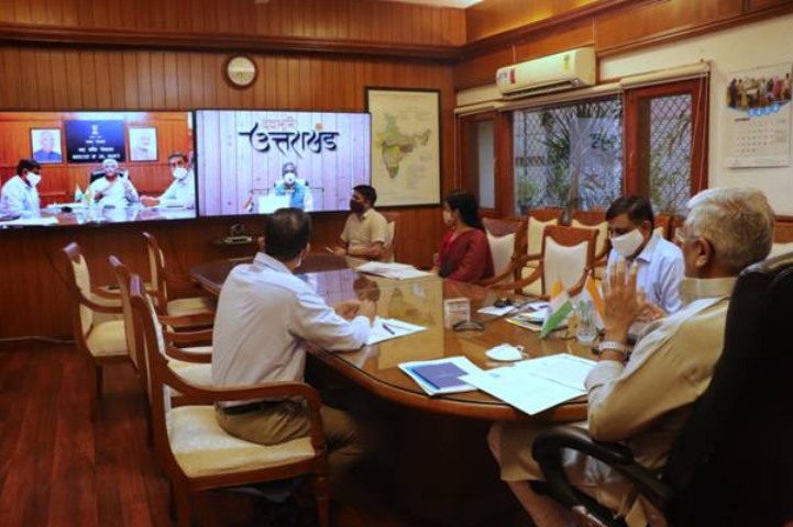 Shekhawat holds discussion on implementing Jal Jeevan Mission in Uttarakhand