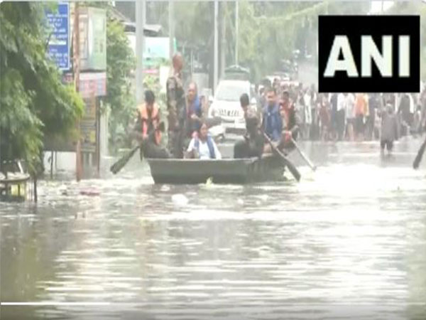 Amid heavy waterlogging, Maharashtra govt asks people to move to higher grounds; rescue ops on
