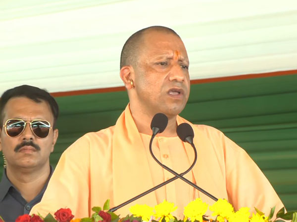 Chief Minister Yogi Adityanath Emphasizes Unity at Mirzapur Event