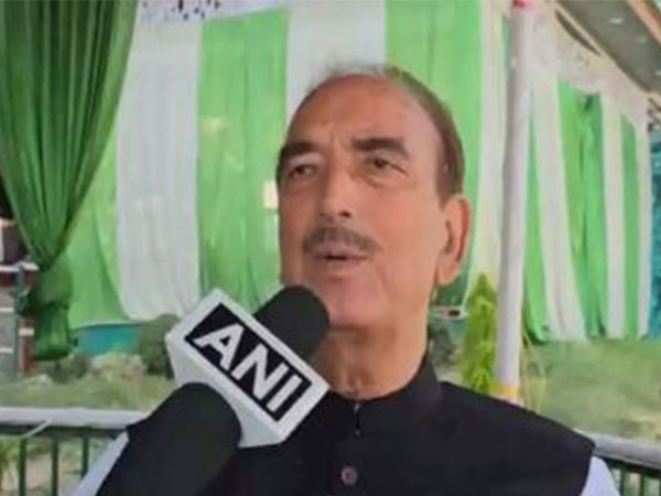 Ghulam Nabi Azad Criticizes Regional Parties for False Promises in Jammu and Kashmir