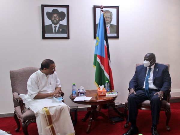 MoS Muraleedharan meets first VP of South Sudan, discusses trade, investment ties