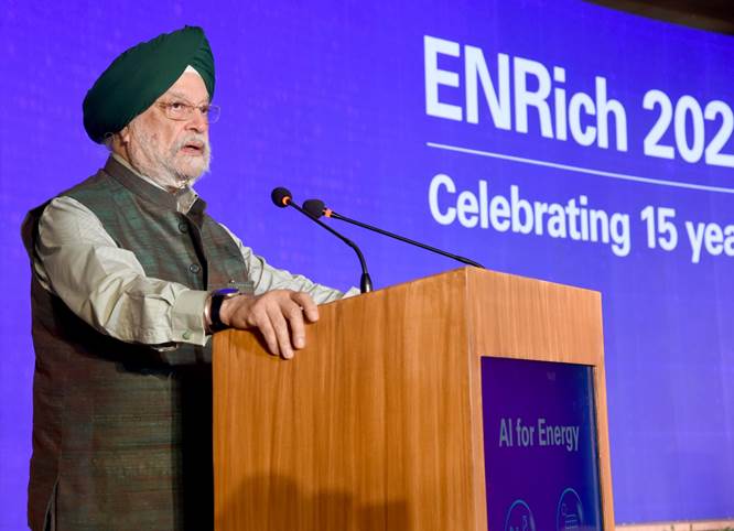 Hardeep Singh Puri Highlights AI's Transformative Potential for India's Energy Sector at ENRich 2024