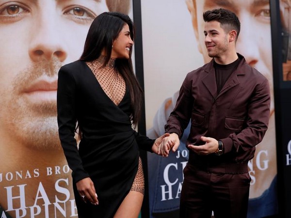 Priyanka Chopra drops romantic comment on Nick Jonas' latest post amid split rumours