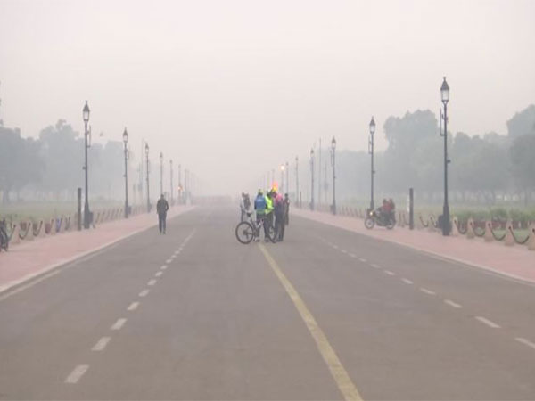 Delhi Suffers Severe Smog as Air Quality Plummets