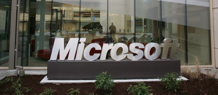 UPDATE 3-Microsoft beats estimates, powered by growing cloud profits
