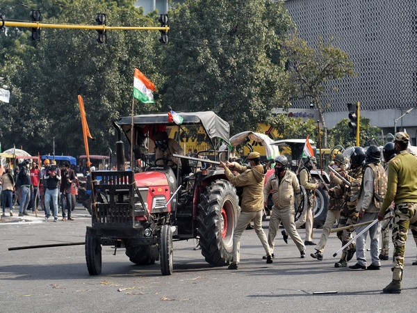 Farmers commence march towards Delhi; few apprehended at Shambu border, police resort to tear gas usage