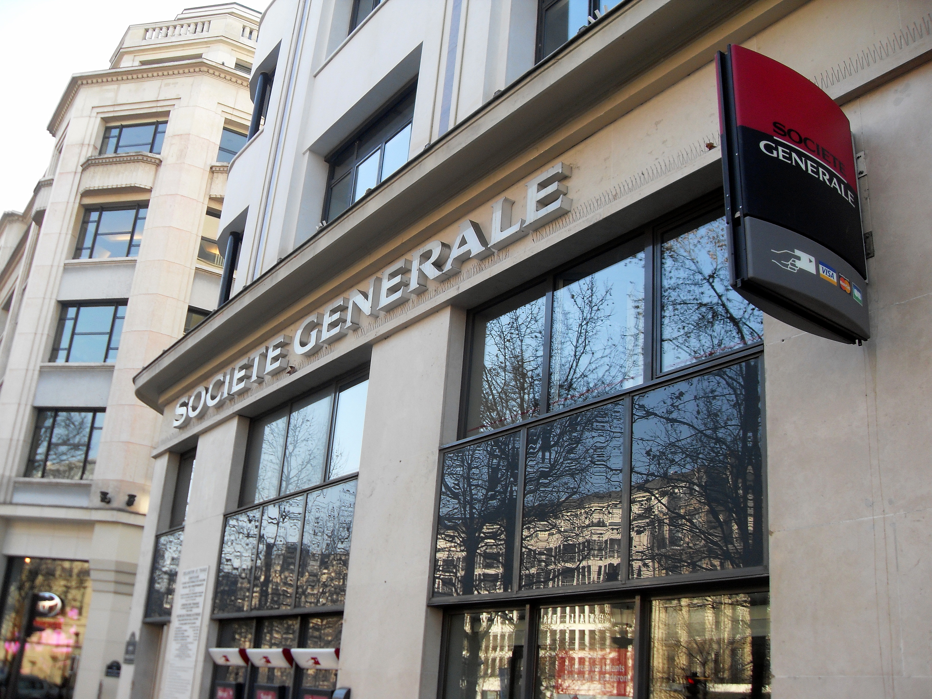 French bank SocGen to cut 3,700 jobs, no forced redundancies