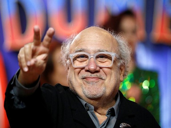 Danny DeVito urges New Yorkers to 'stay home, watch tv' amid COVID-19