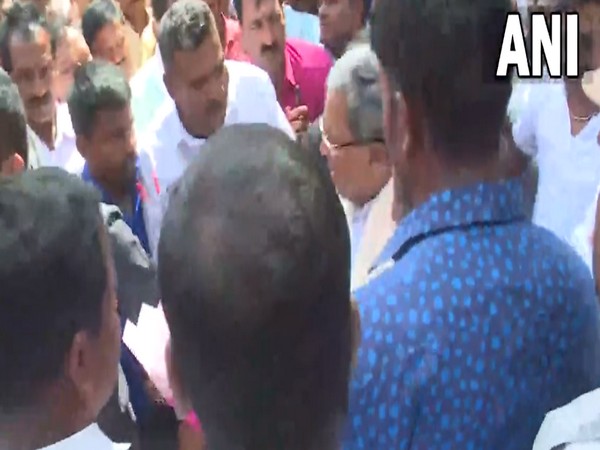 Former Karnataka CM Siddaramaiah slaps supporter in Bengaluru, caught on camera