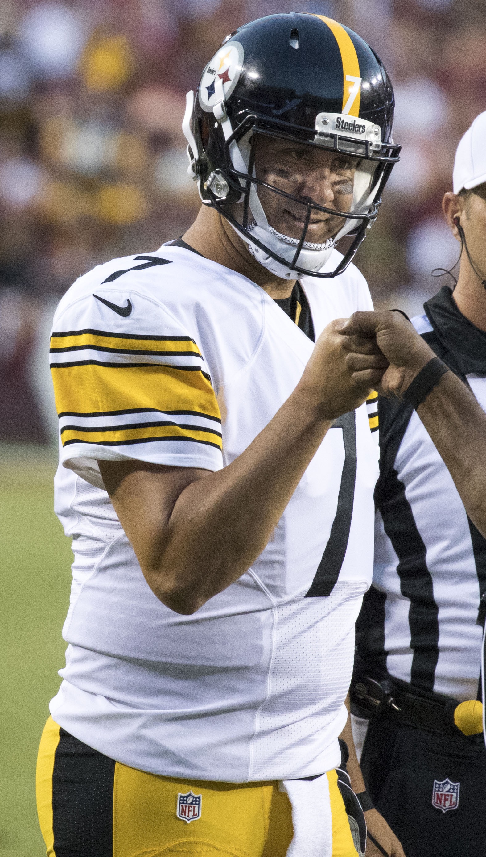 Sports News Roundup: NFL-Long-time Steelers QB Roethlisberger announces retirement; Rugby league-Kiwis great Filipaina on ventilator due to kidney failure and more 