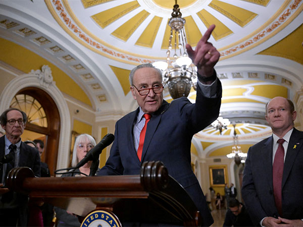 Schumer Pushes for Stopgap Bill to Avert Government Shutdown