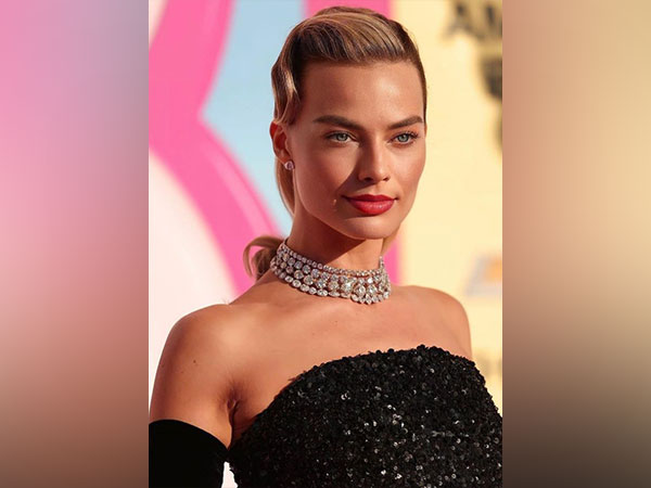 Margot Robbie finds selling gin brand "easier than movies"