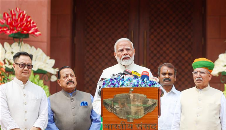 PM Modi Welcomes Om Birla as Speaker of Lok Sabha for Second Term

