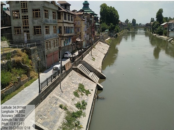 J-K: Various development projects in Srinagar ease people's lives