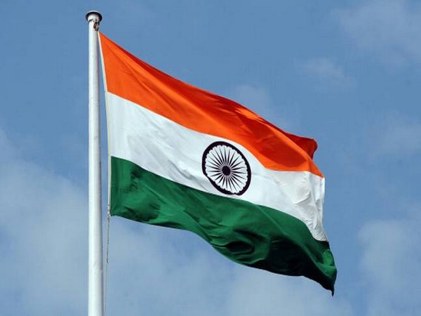 Indian mountaineer takes tricolour to Europe’s highest peak on Independence Day