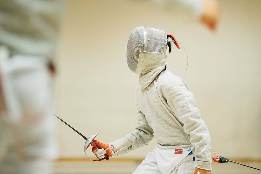 Fencing-Hundreds of fencers issue plea to IOC over Russia, Belarus decision