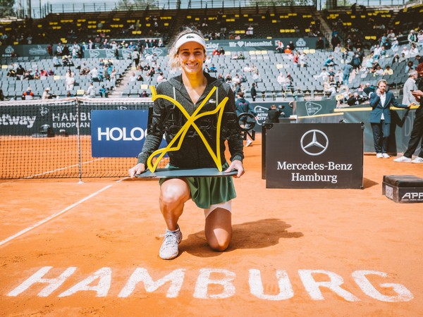 Bernarda Pera beats Anett Kontaveit to win Hamburg European Open title