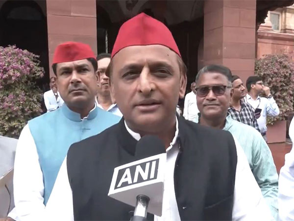 Akhilesh Yadav Targets BJP Over Speculated Rift