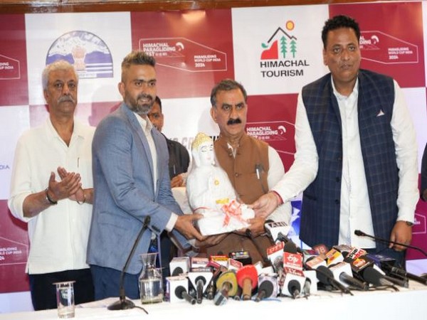 Himachal Pradesh to Host Paragliding World Cup 2024, Boosting Tourism and Economy