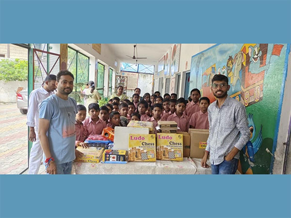 IYDF and Dezign Layers Spread Joy with Aid Event in Meerut