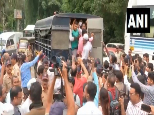 'Pakistan Zindabad' slogans heard during PFI protest in Pune, Fadnavis promises strict action 