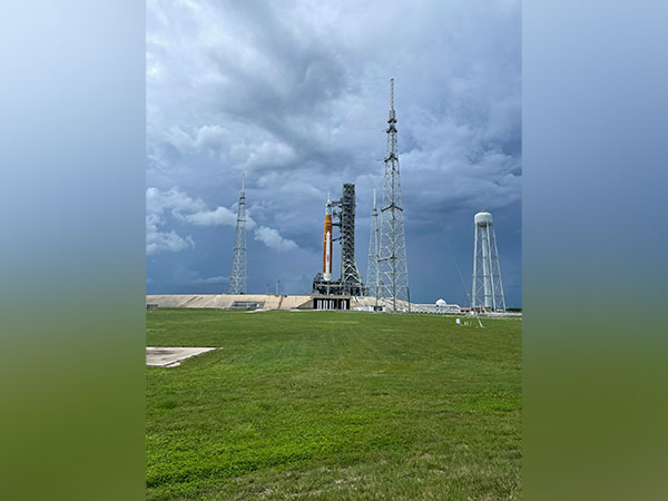 NASA calls off launch of its moon-orbiting mission, Artemis I, due to storm 'Ian' 