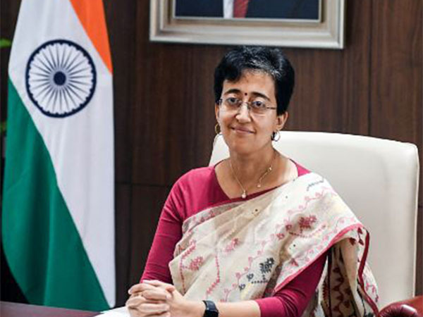 Atishi Takes Charge as Delhi Chief Minister, Emphasizes Accountability and Teamwork