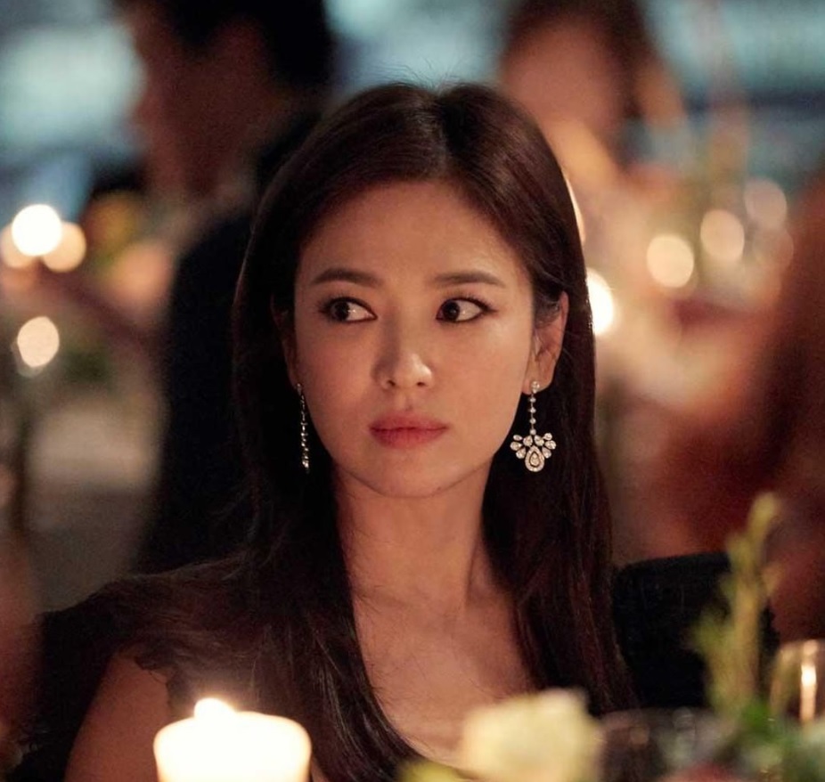Song Hye-Kyo outshines Song Joong-Ki in career, Is Park Bo-gum responsible for their split?