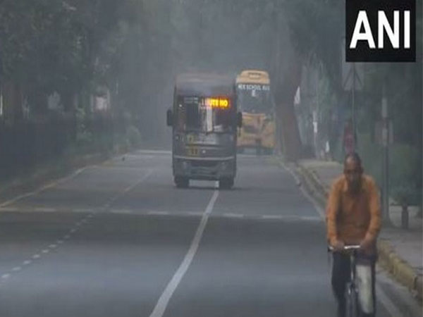 Delhi's AQI Plummets: Capital Grapples with 'Very Poor' Air Quality