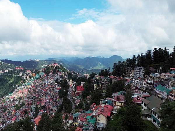 Shimla's Pristine Air Draws Tourists Amidst Rising Pollution