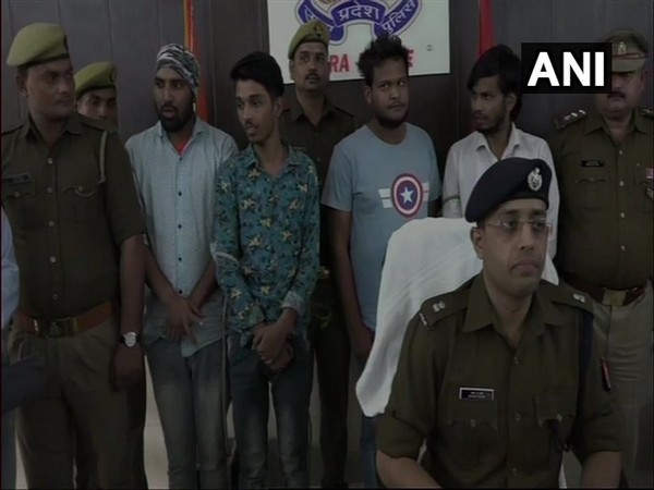 UP: 4 arrested for duping people through fake shopping portal