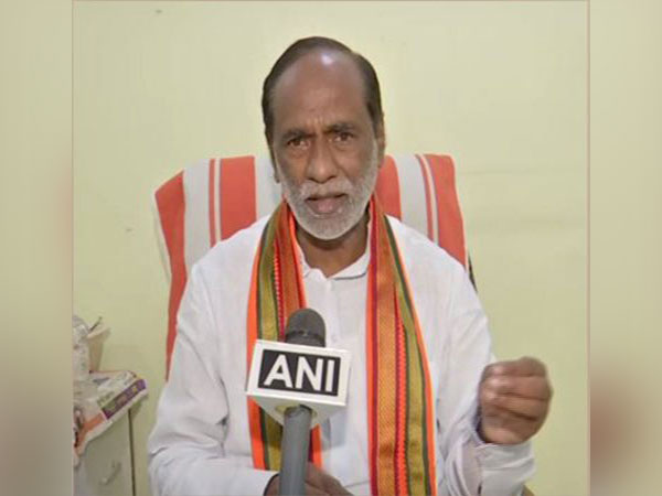 Telangana BJP MP meets governor, demands inclusion of 26 communities in backward class list