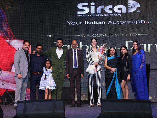 Ananya Panday along with many other B-town celebs graced Sirca India's annual event Jashn-e-Rang 