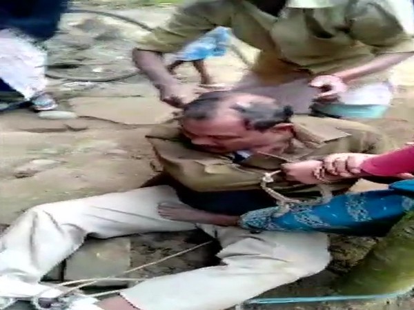 Mob attacks policemen in Assam's Nagaon, 4 held 