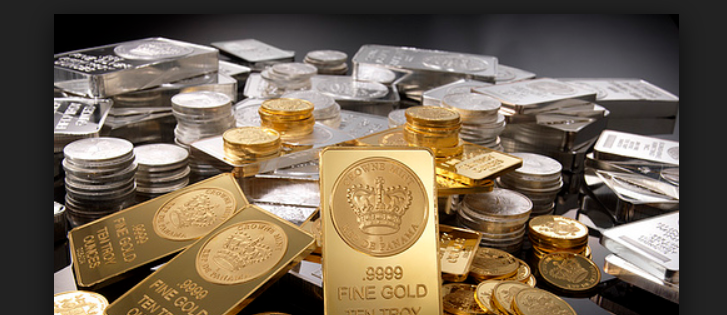 Consumers throng to jewellery shops to buy gold on Akshaya Tritiya 