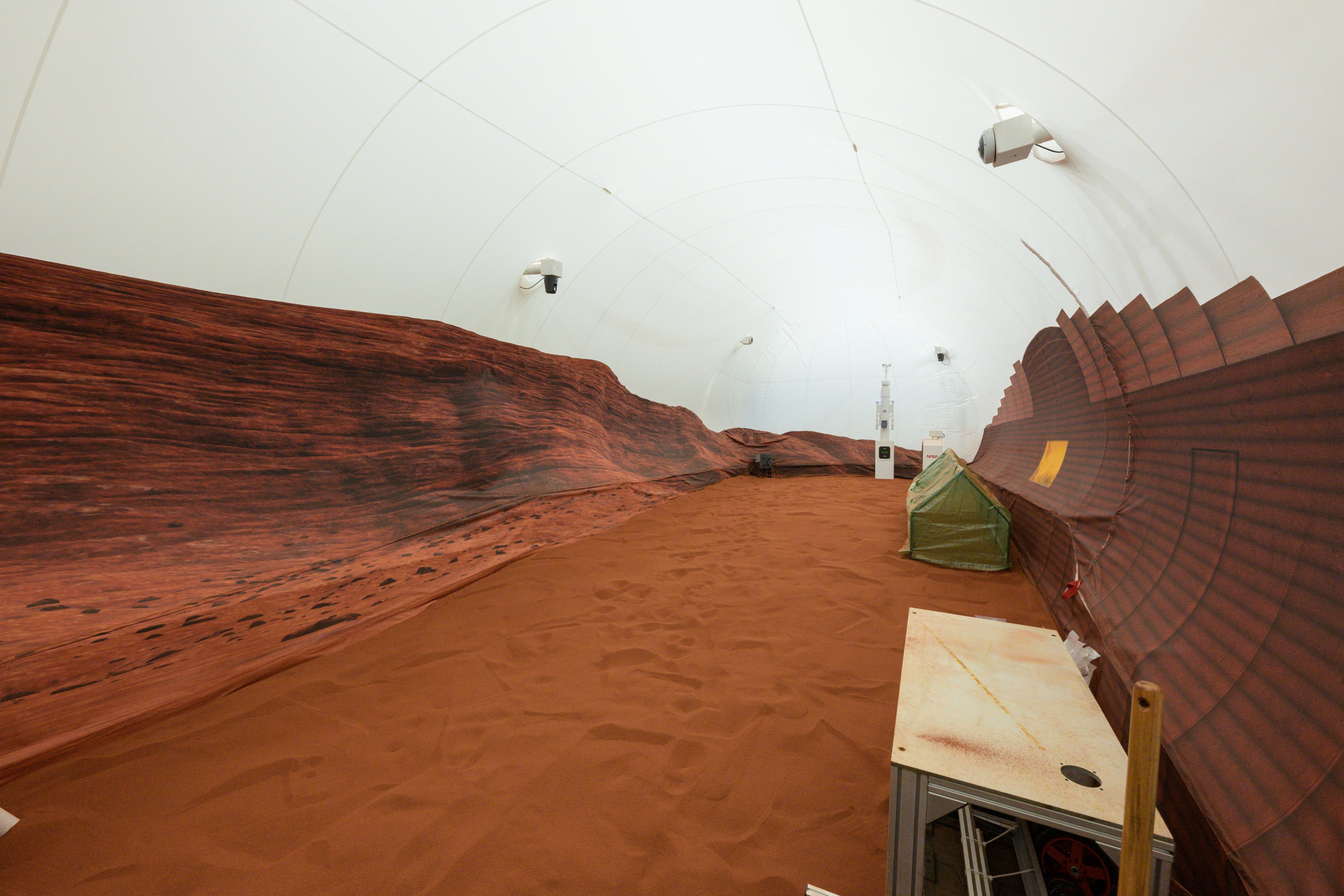 Volunteer crew to begin yearlong mission in NASA’s simulated Mars habitat this summer