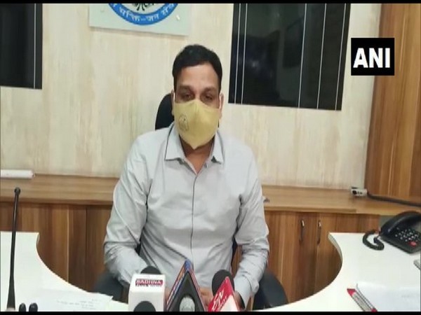 Police raid Bhopal lounge, 33 held for violating night curfew