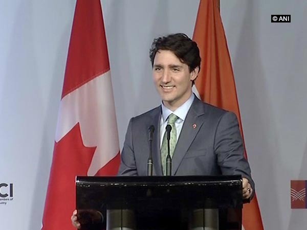 Canada PM Trudeau says EU's transparency measures will not affect vaccine deliveries