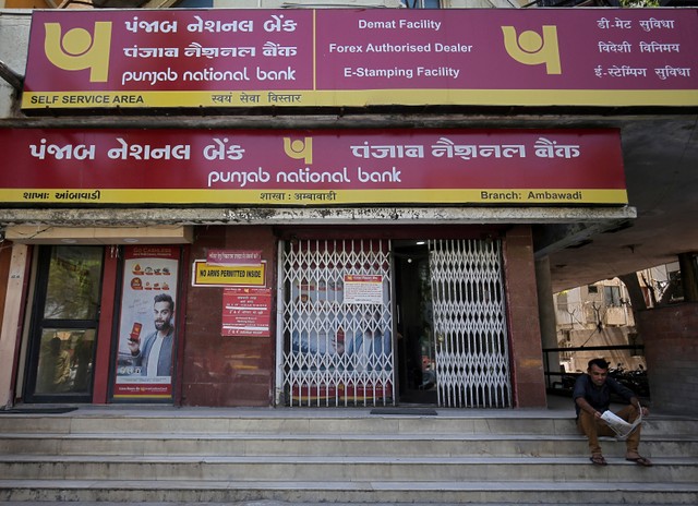 Report highlights need of capital in Indian banks amid NPA crisis