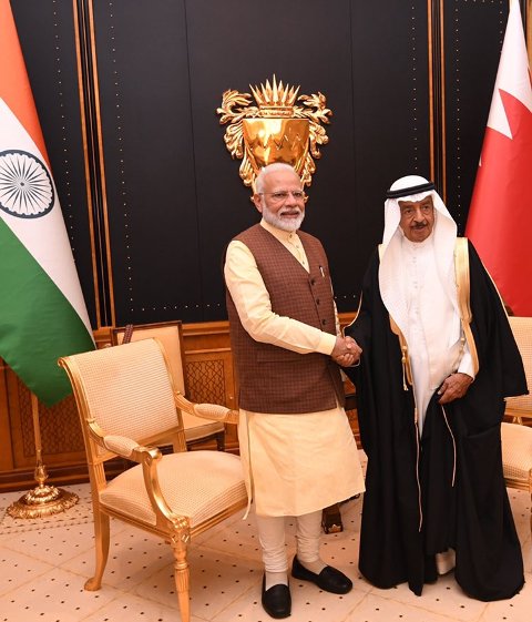 PM Modi meets King of Bahrain, conferred "The King Hamad Order of the Renaissance"