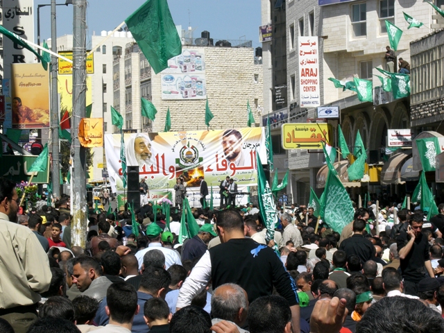 Hamas says Israel must rethink flag march or face violence