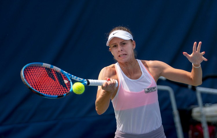 Tennis-Linette embracing pressure as surprise Polish hope in Melbourne