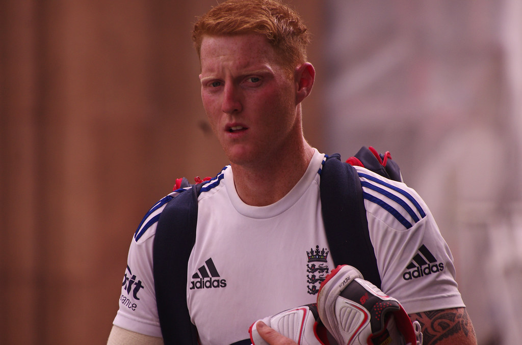 Sensational Stokes stars as England beat Australia by one wicket to win third Test