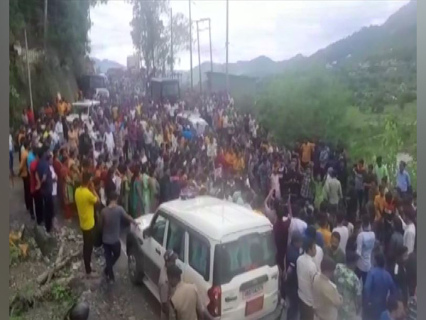 Ankita Bhandari case: Locals block Badrinath-Rishikesh highway 