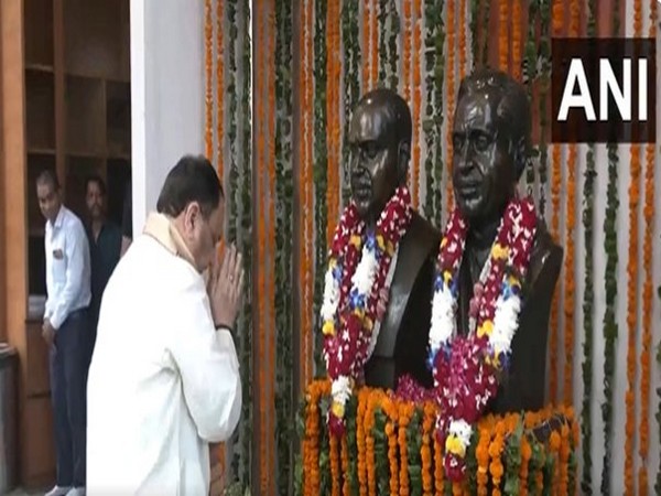 Governor Pays Tribute to Pandit Deendayal Upadhyay