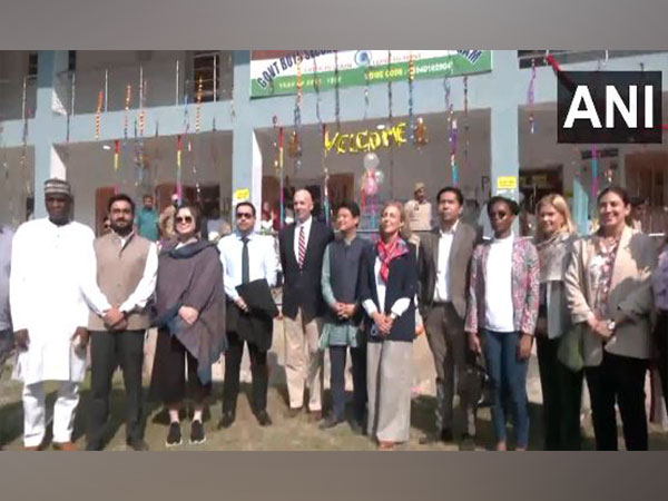 International Diplomats Observe Vibrant Voting Process in Jammu and Kashmir