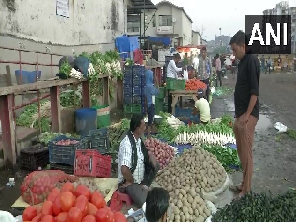 Rise in fuel prices pushed up cost of veggies, fruits in Delhi: Traders