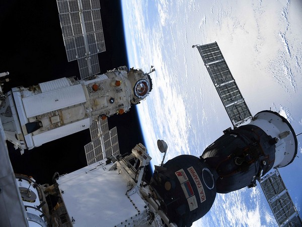 (Updated) First spacewalk of 2022 to begin next week: Details Inside